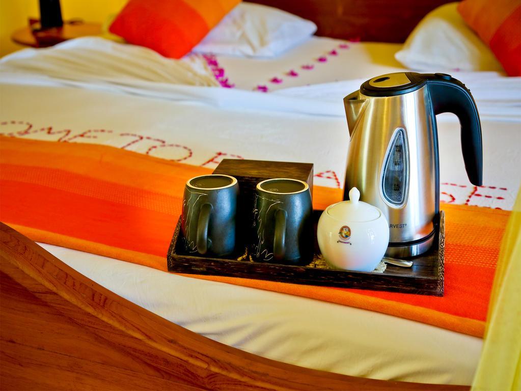 Hotel Yapahuwa Paradise Экстерьер фото