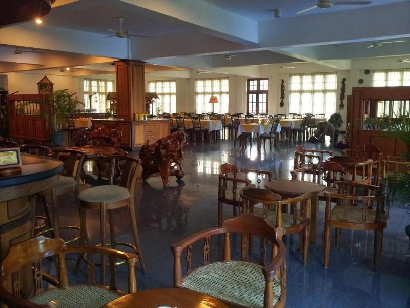 Hotel Yapahuwa Paradise Экстерьер фото